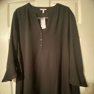 Black blouse with ruffle at sleeve from Maurice’s size 3. NWT